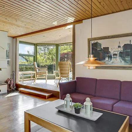 Beautiful In With Kitchen Faxe